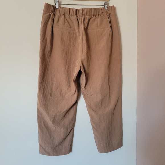 Vince Women's Mid Rise Pleated Pull-On Pant Tencel Camel Brown Size XL - Picture 3 of 10